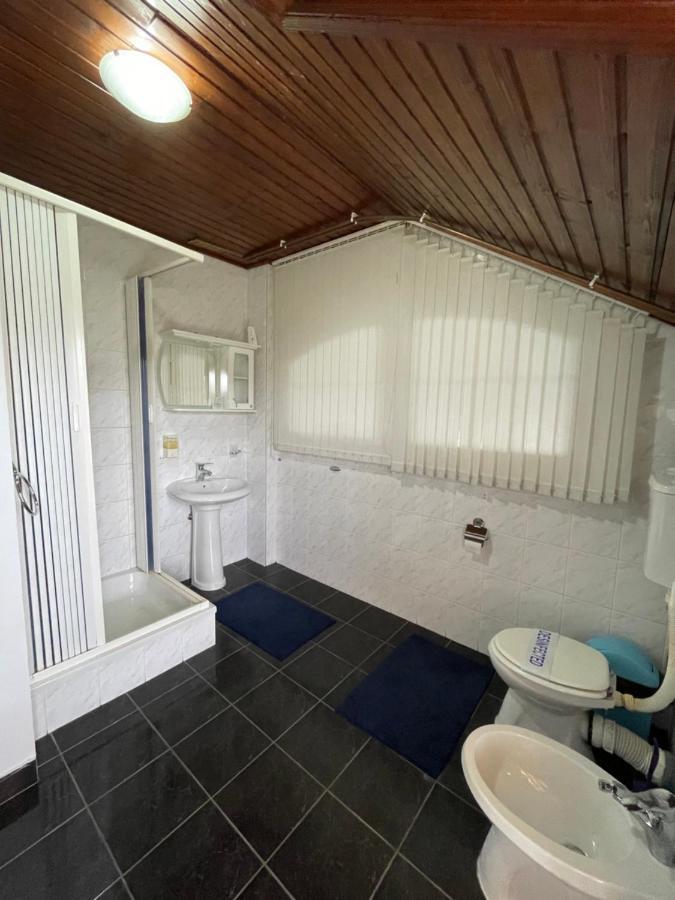 Guest House Luxotel ซเรนยานิน ภายนอก รูปภาพ